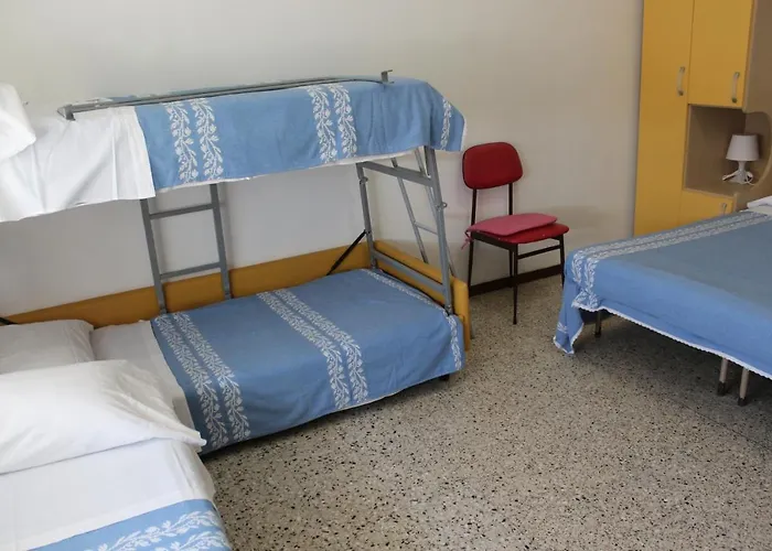 Fiorella فندق ريميني