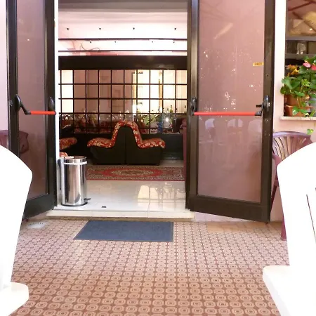 Fiorella Hotel Rimini